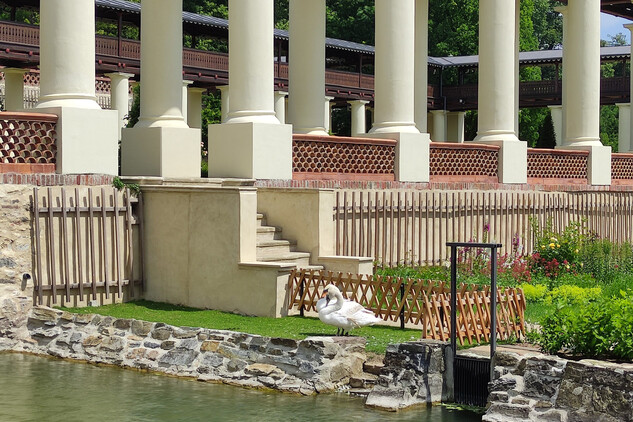 Obnovená zámecká zahrada v Lysicích