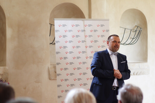 Slavnostní zakončení obnovy jižního křídla hosp. dvora v Zákupech