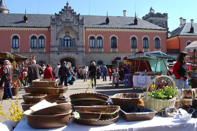 Velikonoční trhy na Sychrově
